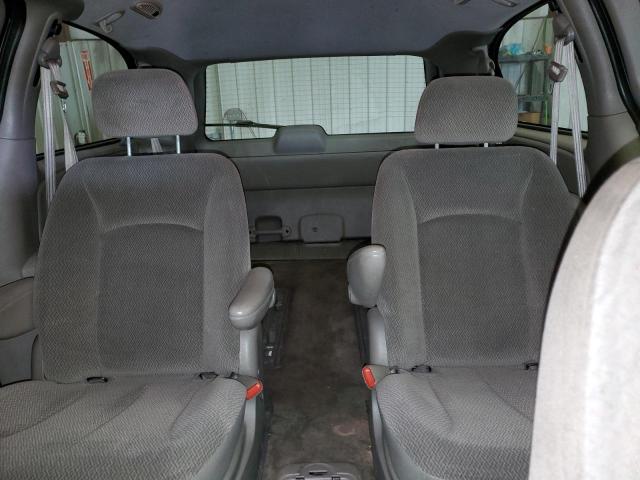 Photo 10 from auction – 2002 DODGE GRAND CARA with VIN 2B4GP44392R728511