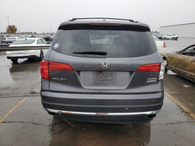 Photo 6 from auction – 2017 HONDA PILOT TOUR with VIN 5FNYF6H91HB040267