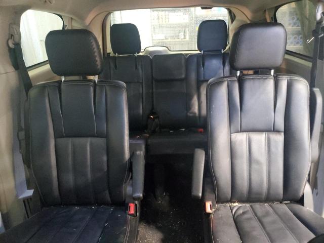 Photo 10 from auction – 2014 CHRYSLER TOWN & COU with VIN 2C4RC1BG2ER126579