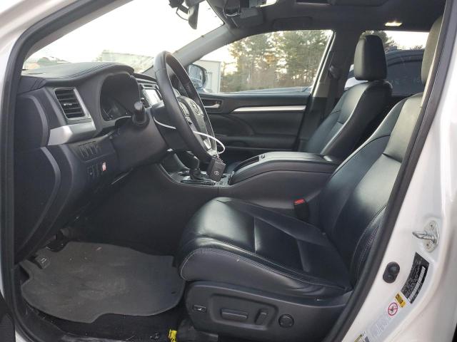 Photo 7 from auction – 2015 TOYOTA HIGHLANDER with VIN 5TDJKRFH2FS202294