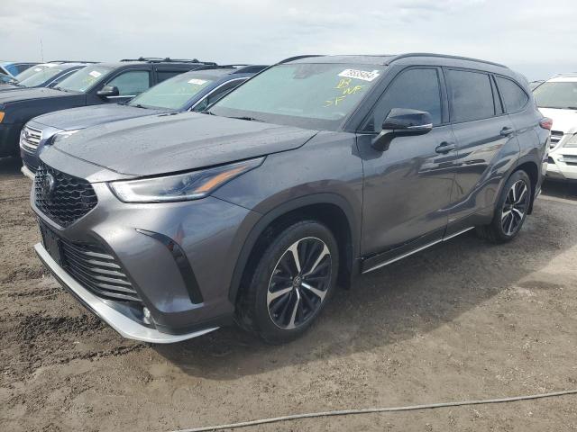 TOYOTA HIGHLANDER 2022 with VIN 5TDJZRAH0NS103278 - Photo from auction