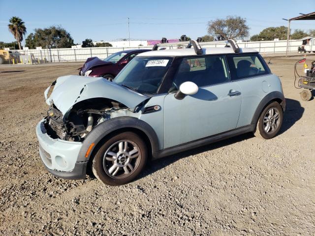 MINI COOPER 2013 with VIN WMWSU3C58DT545788 - Photo from auction