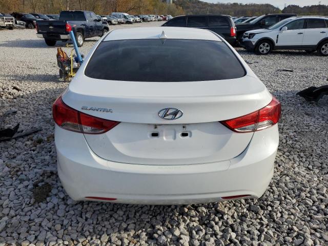 Photo 6 from auction – 2012 HYUNDAI ELANTRA GL with VIN 5NPDH4AE3CH115792
