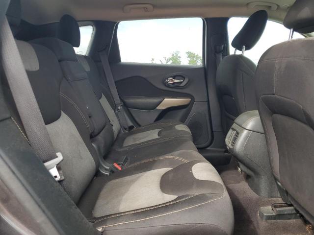 Photo 11 from auction – 2018 JEEP CHEROKEE L with VIN 1C4PJLCB2JD622541