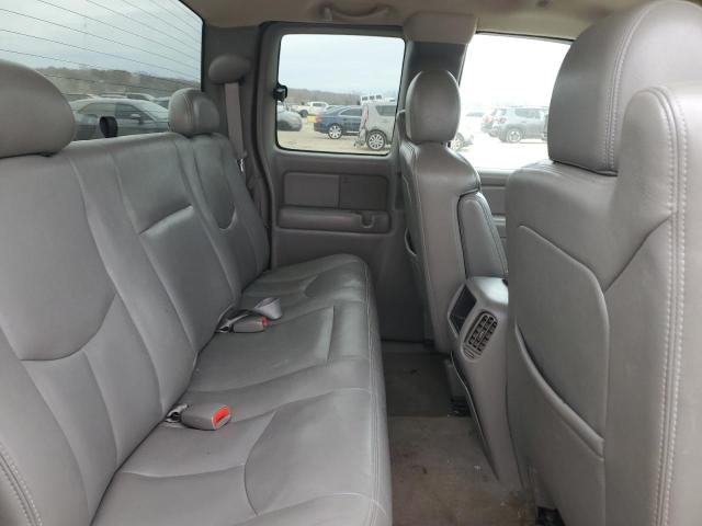 Photo 10 from auction – 2004 CHEVROLET SILVERADO with VIN 2GCEC19T941186972