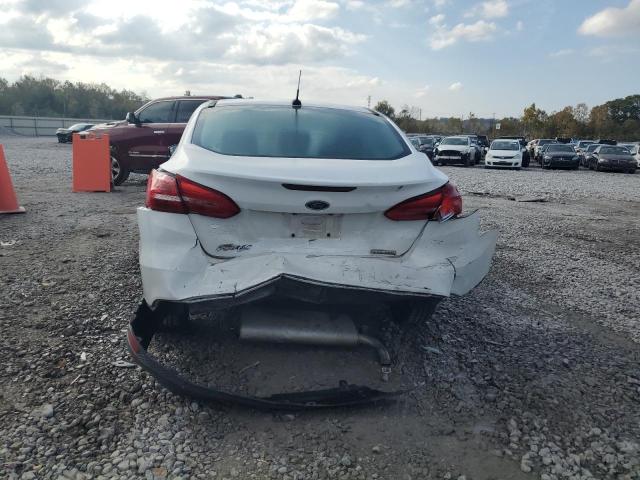 Photo 6 from auction – 2015 FORD FOCUS S with VIN 1FADP3E20FL311031