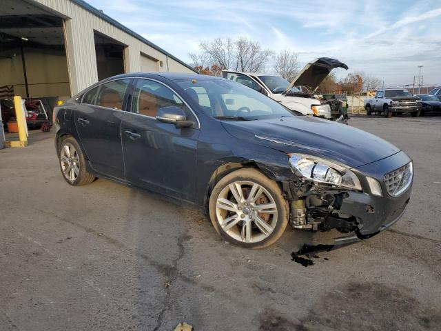 Photo 4 from auction – 2012 VOLVO S60 T6 with VIN YV1902FH6C2117519
