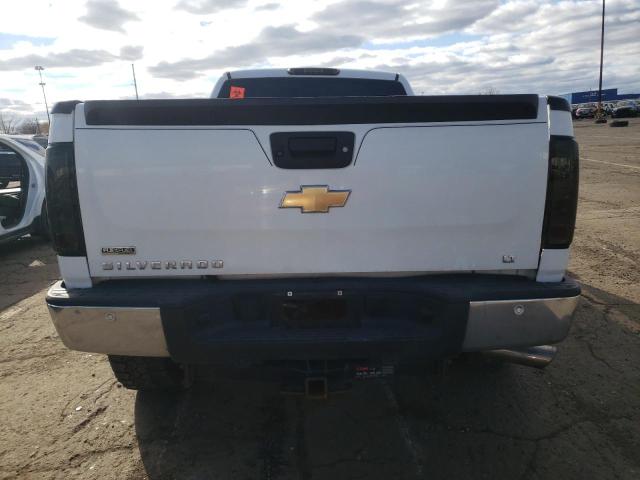 Photo 6 from auction – 2011 CHEVROLET SILVERADO with VIN 1GCRKSE32BZ215037