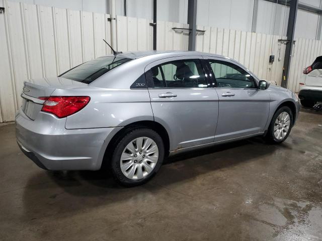 Photo 3 from auction – 2013 CHRYSLER 200 LX with VIN 1C3CCBABXDN733332