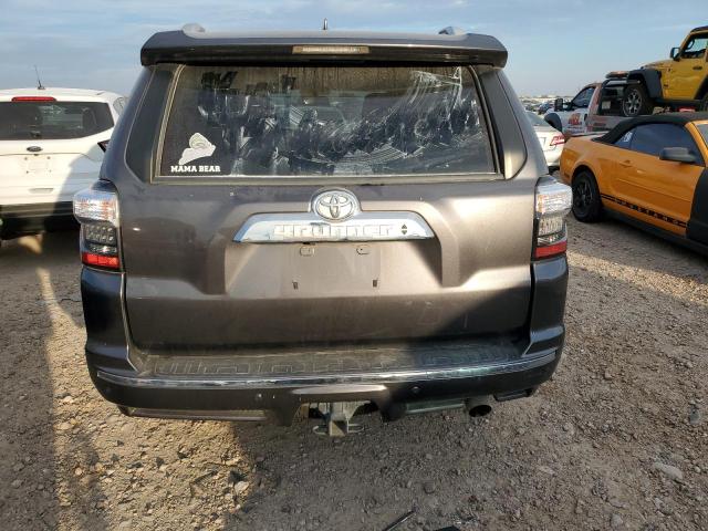 Photo 6 from auction – 2018 TOYOTA 4RUNNER SR with VIN JTEZU5JR6J5173561