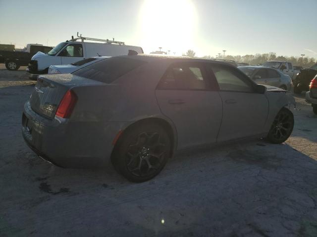 Photo 3 from auction – 2019 CHRYSLER 300 S with VIN 2C3CCABG8KH516436
