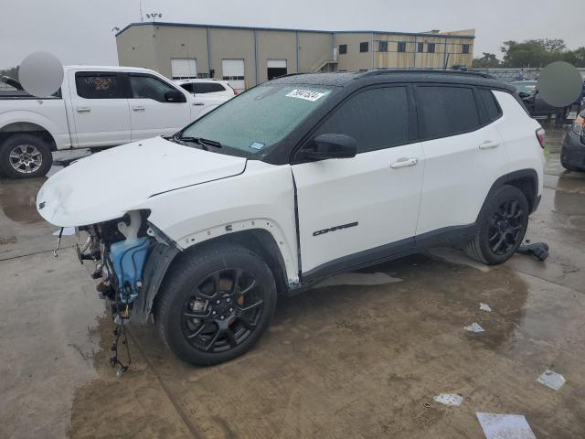 JEEP COMPASS LA 2022 with VIN 3C4NJCBB5NT167158 - Photo from auction