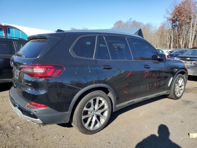 Photo 3 from auction – 2021 BMW X5 XDRIVE4 with VIN 5UXCR6C08M9E00988