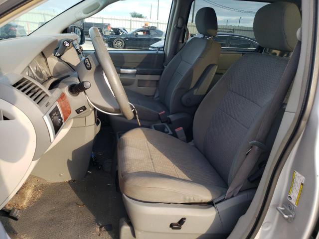 Photo 7 from auction – 2008 CHRYSLER TOWN & COU with VIN 2A8HR54P58R640924