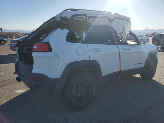 Photo 3 from auction – 2015 JEEP CHEROKEE T with VIN 1C4PJMBS1FW779352