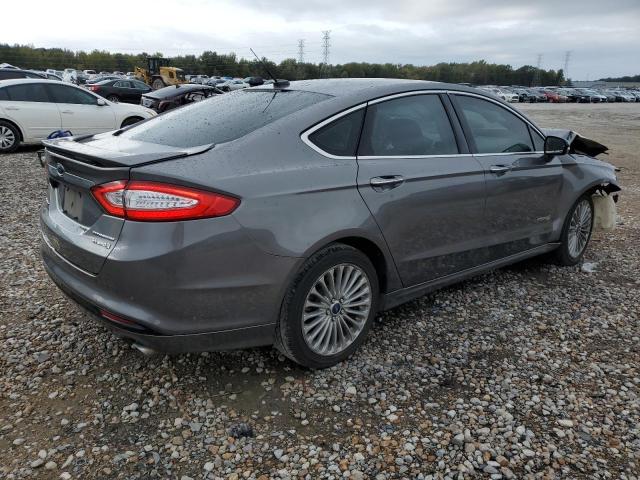 Photo 3 from auction – 2014 FORD 1220 with VIN 3FA6P0RUXER340247