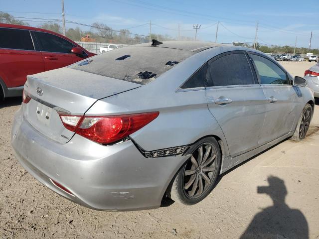 Photo 3 from auction – 2012 HYUNDAI SONATA SE with VIN 5NPEC4AC7CH350276