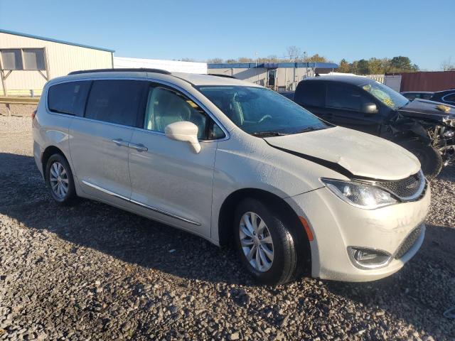 Photo 4 from auction – 2017 CHRYSLER PACIFICA T with VIN 2C4RC1BG7HR710741
