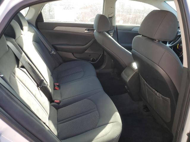 Photo 10 from auction – 2019 HYUNDAI SONATA SE with VIN 5NPE24AF0KH752040