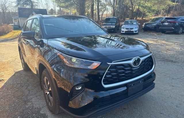 TOYOTA HIGHLANDER 2023 with VIN 5TDKDRBH3PS038270 - Photo from auction