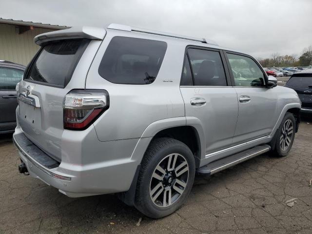 Photo 3 from auction – 2015 TOYOTA 4RUNNER SR with VIN JTEBU5JR8F5267840