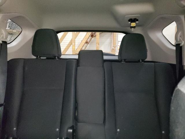 Photo 10 from auction – 2018 TOYOTA RAV4 LE with VIN 2T3BFREV2JW727783