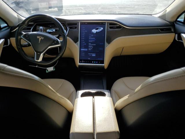 Photo 8 from auction – 2013 TESLA MODEL 3 with VIN 5YJSA1CN4DFP23103
