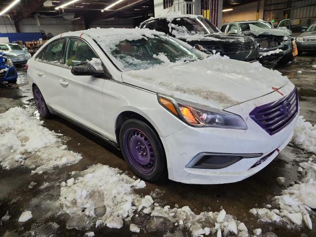 Photo 4 from auction – 2016 HYUNDAI SONATA SE with VIN 5NPE24AF8GH329634