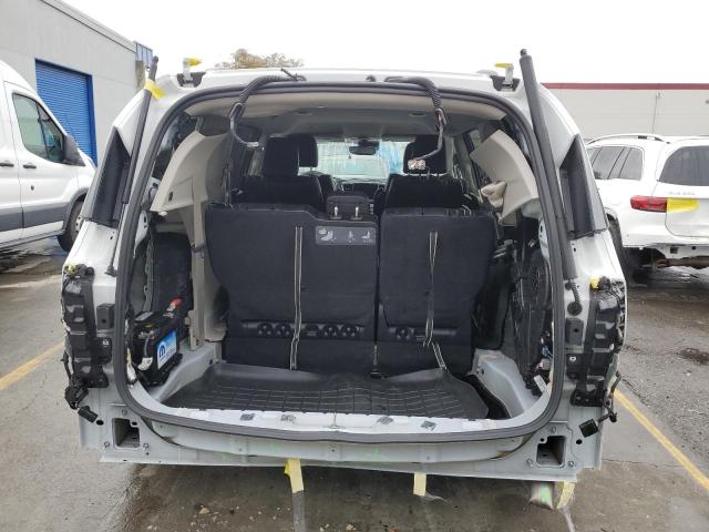 Photo 6 from auction – 2018 CHRYSLER PACIFICA H with VIN 2C4RC1N7XJR358661