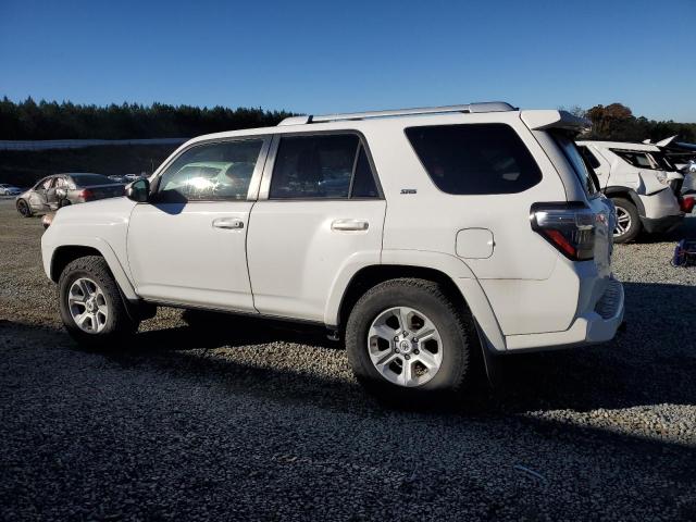 Photo 2 from auction – 2014 TOYOTA 4RUNNER SR with VIN JTEBU5JR5E5201762