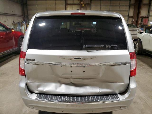 Photo 6 from auction – 2012 CHRYSLER TOWN & COU with VIN 2C4RC1CGXCR208541