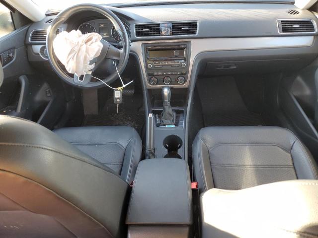 Photo 8 from auction – 2015 VOLKSWAGEN PASSAT S with VIN 1VWAT7A33FC018378