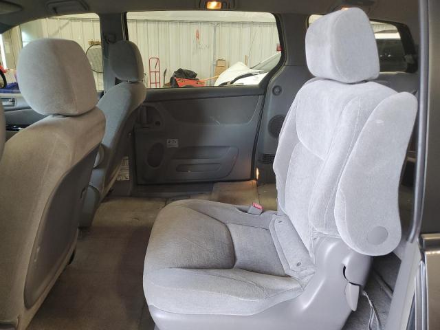 Photo 11 from auction – 2005 TOYOTA SIENNA CE with VIN 5TDZA23C45S365887