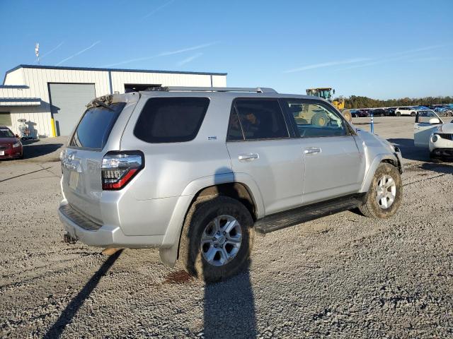 Photo 3 from auction – 2016 TOYOTA 4RUNNER SR with VIN JTEZU5JRXG5145092