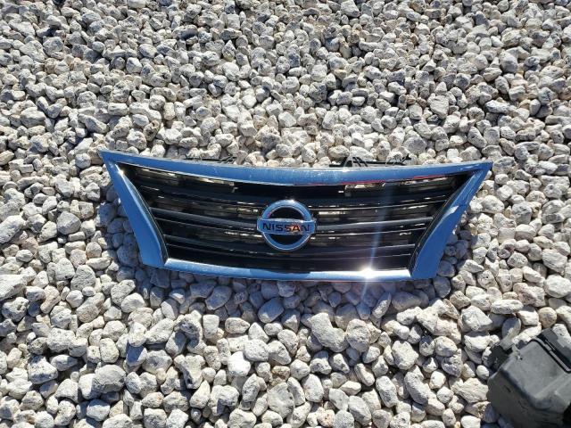 Photo 12 from auction – 2015 NISSAN SENTRA S with VIN 3N1AB7AP3FY320613