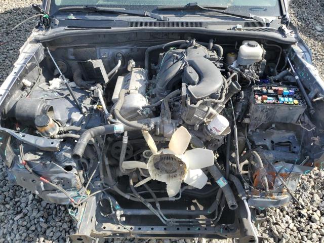 Photo 11 from auction – 2005 TOYOTA 4RUNNER SR with VIN JTEZU14R658030781