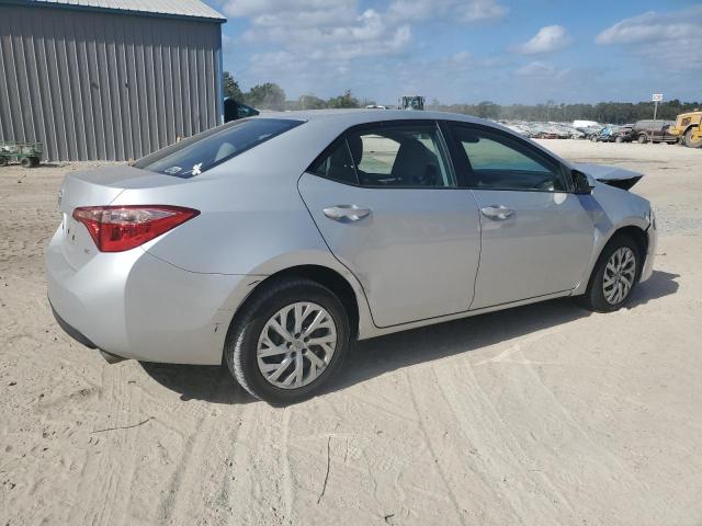 Photo 3 from auction – 2017 TOYOTA COROLLA L with VIN 5YFBURHE5HP685793