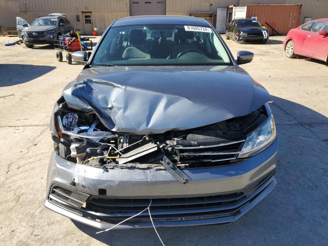 Photo 5 from auction – 2017 VOLKSWAGEN JETTA S with VIN 3VW2B7AJ3HM370027