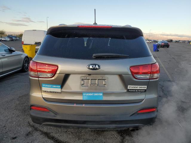 Photo 6 from auction – 2017 KIA SORENTO LX with VIN 5XYPGDA56HG249694