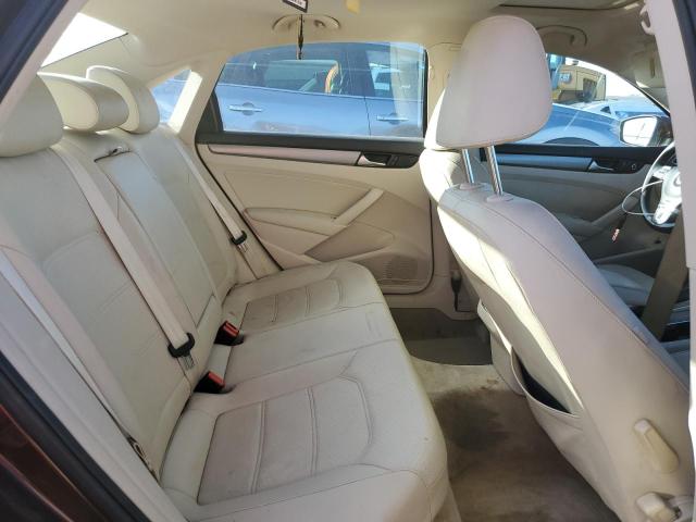 Photo 10 from auction – 2014 VOLKSWAGEN PASSAT SE with VIN 1VWBN7A32EC028879