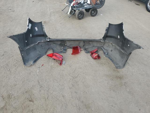 Photo 13 from auction – 2011 CHEVROLET TRAVERSE L with VIN 1GNKRLED3BJ117491