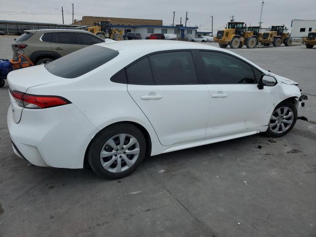 Photo 3 from auction – 2022 TOYOTA COROLLA LE with VIN 5YFEPMAE5NP323475