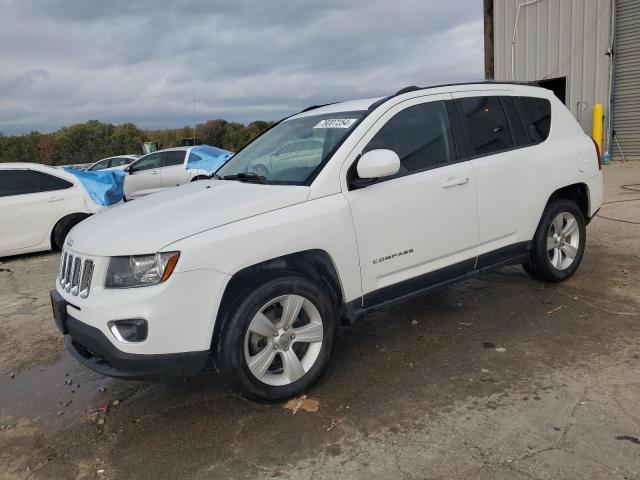 JEEP COMPASS LA 2015 with VIN 1C4NJDEBXFD208196 - Photo from auction