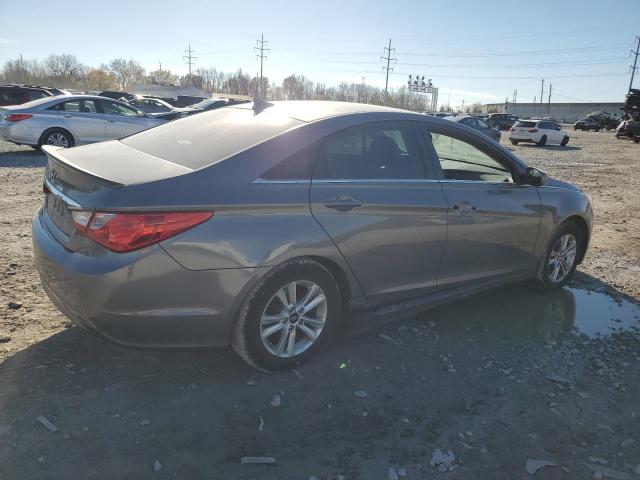 Photo 3 from auction – 2013 HYUNDAI SONATA GLS with VIN 5NPEB4AC1DH705950