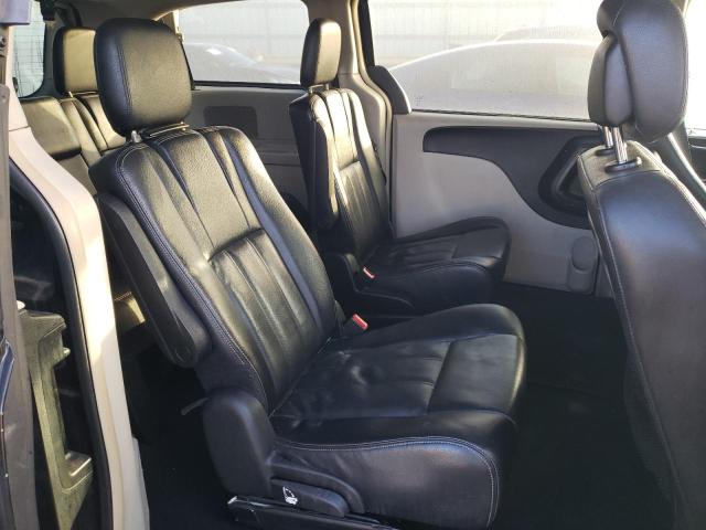 Photo 11 from auction – 2013 CHRYSLER TOWN & COU with VIN 2C4RC1BGXDR706743