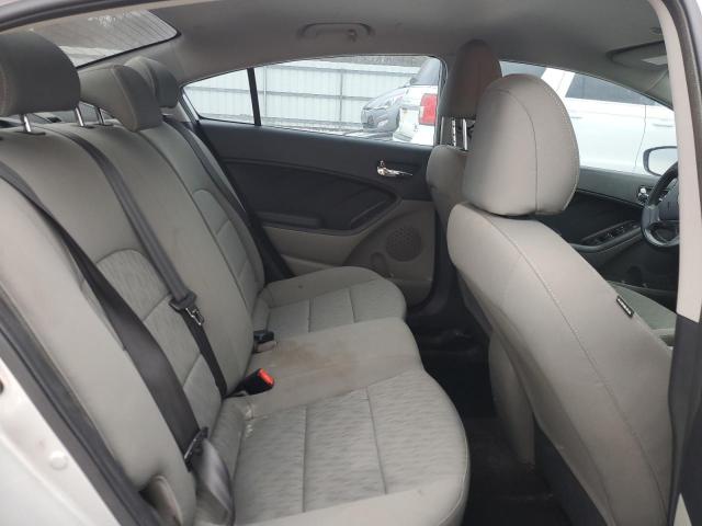 صورة رقم 10 من المزاد - 2015 KIA FORTE LX مع VIN KNAFK4A68F5330119