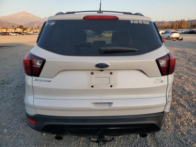 Photo 6 from auction – 2019 FORD ESCAPE SE with VIN 1FMCU9GDXKUB06526