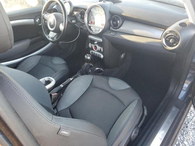 Photo 8 from auction – 2010 MINI COOPER S C with VIN WMWMM3C51ATP76293