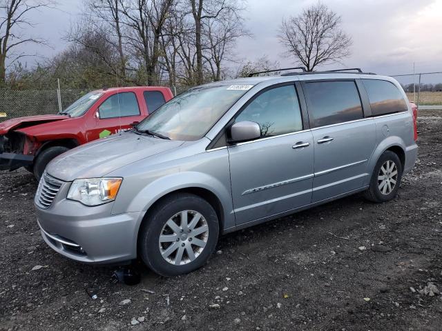 CHRYSLER TOWN & COU 2015 with VIN 2C4RC1BG5FR546581 - Photo from auction
