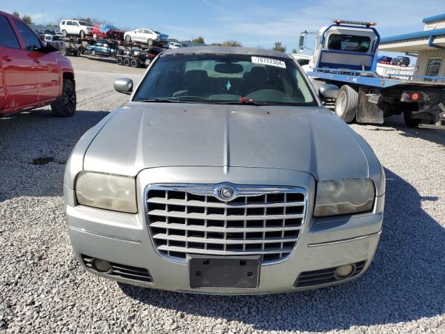 Photo 5 from auction – 2005 CHRYSLER 300 TOURIN with VIN 2C3AA53G55H657584